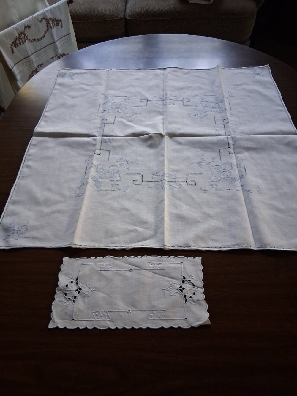 Vintage 1960s Blue & White Embroidered Cutwork Tablecloth Set • 30” Square Table